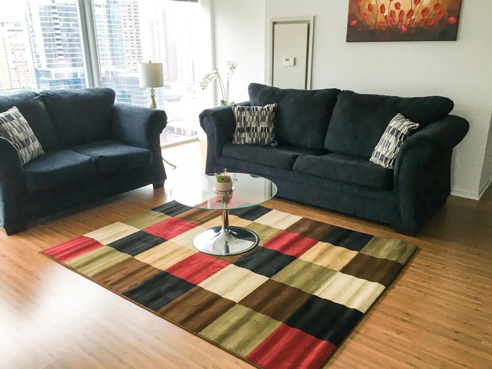 Deluxe Suite, 2 Bedrooms, 2 Bathrooms, City View - Living Room