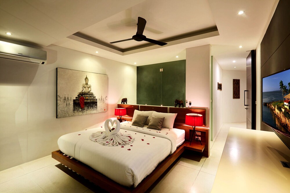 객실 (Three Bed Room Deluxe Villa)