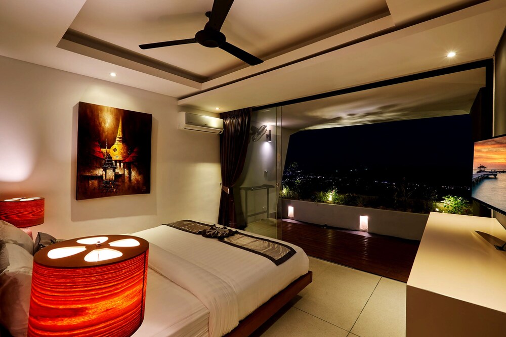 객실 (Three Bed Room Deluxe Villa)