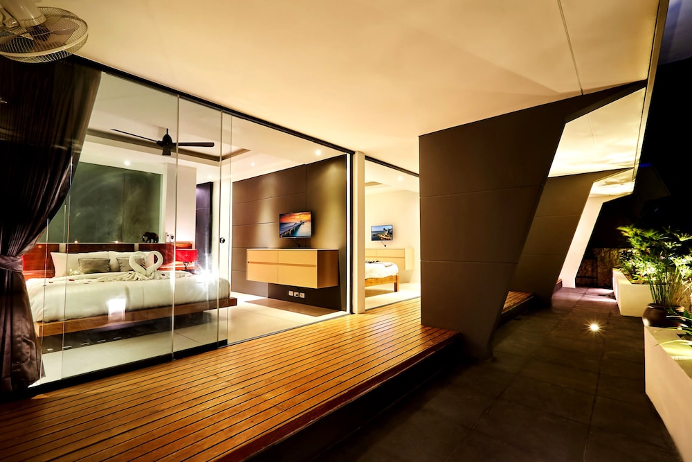 객실 (Three Bed Room Deluxe Villa)