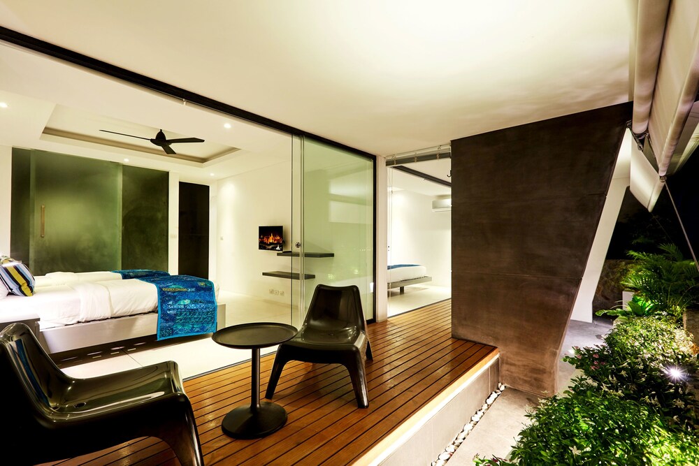 객실 (Three Bed Room Deluxe Villa)
