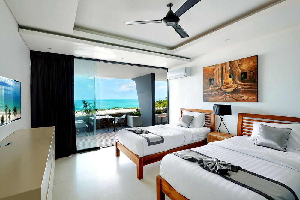 객실 (Three Bed Room Deluxe Villa)