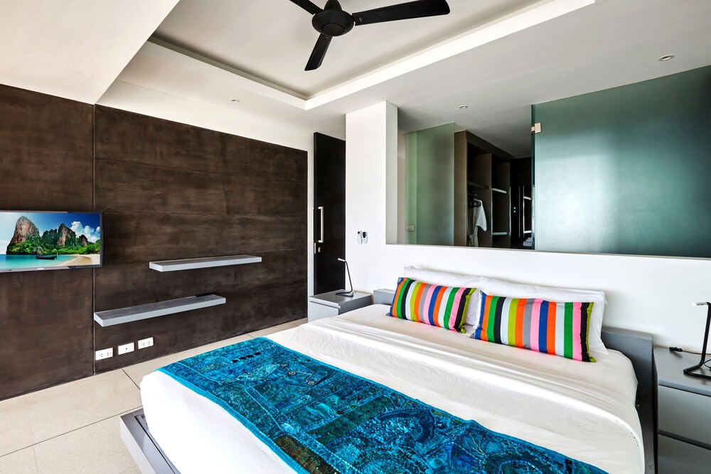 객실 (Three Bed Room Deluxe Villa)