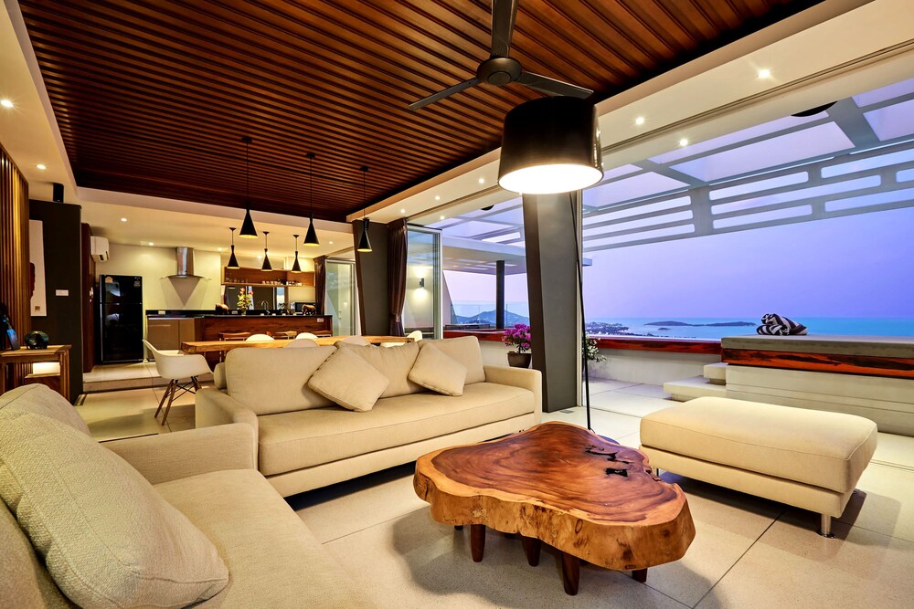 객실 (Three Bed Room Deluxe Villa)