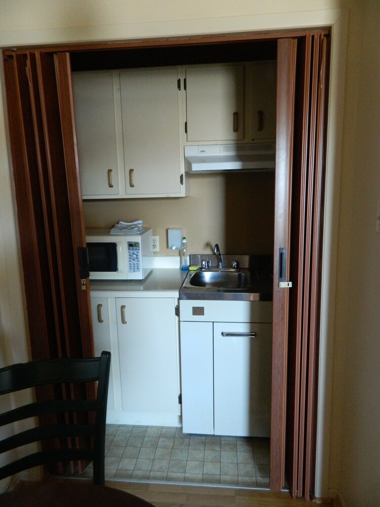 In-Room Kitchenette