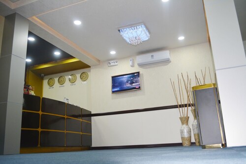 999 Hotel