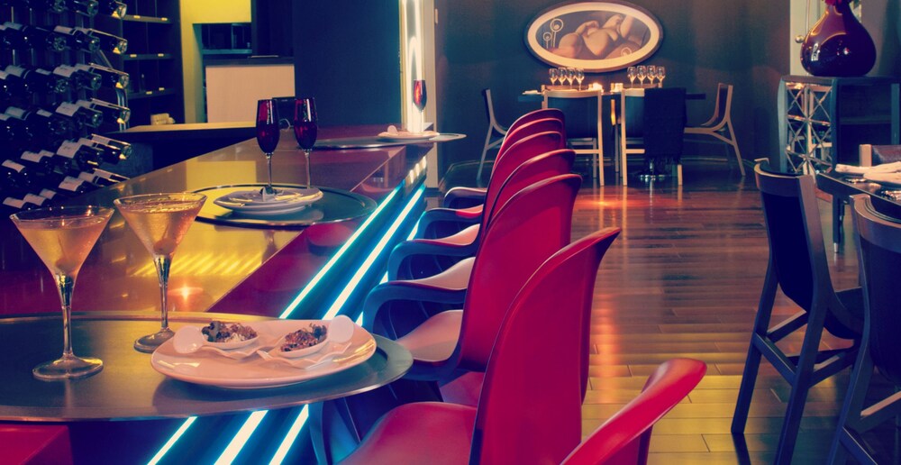 Hotel Lounge