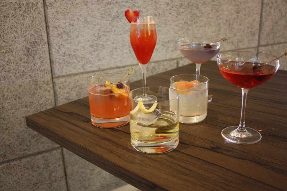 Hotel Bar