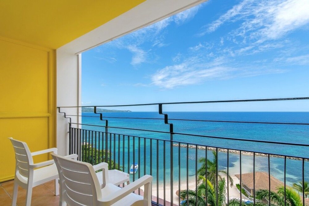 Guestroom View