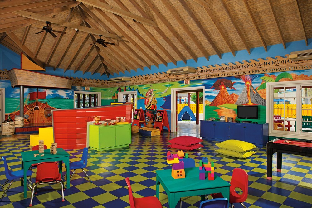 Childrens Play Area - Indoor