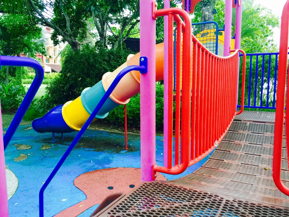 Childrens Play Area - Outdoor