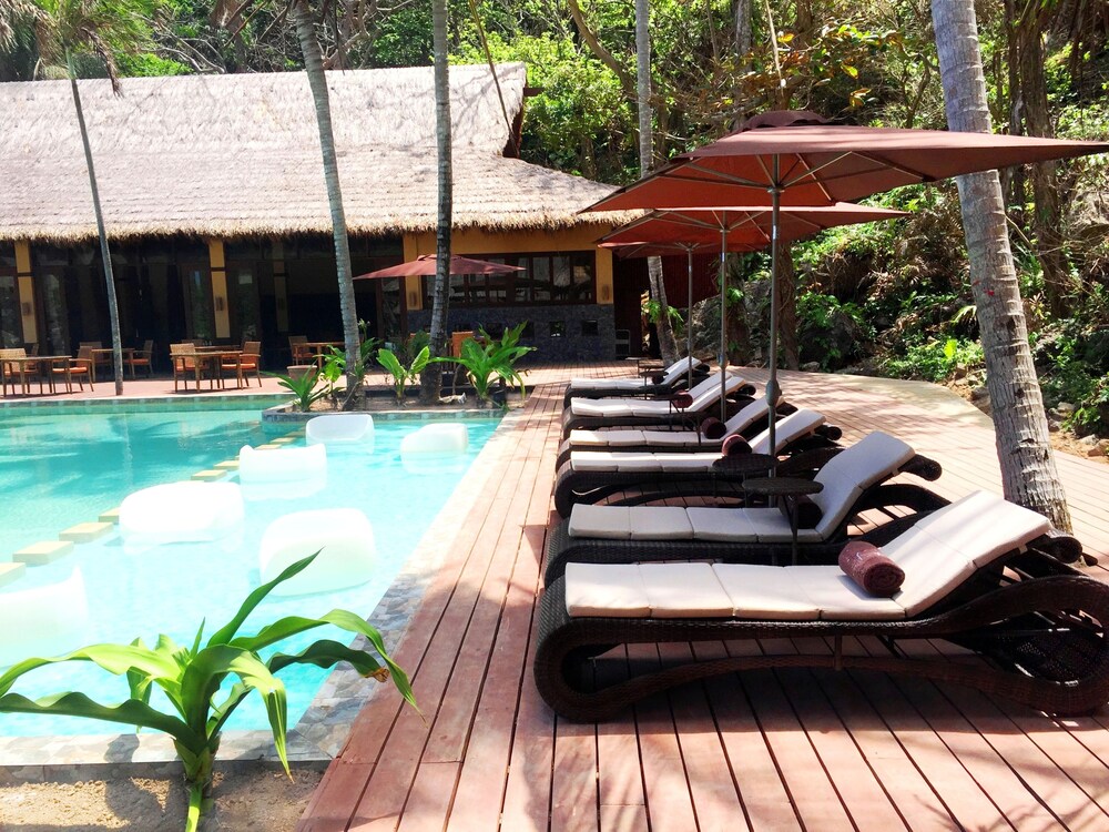 Sundeck
