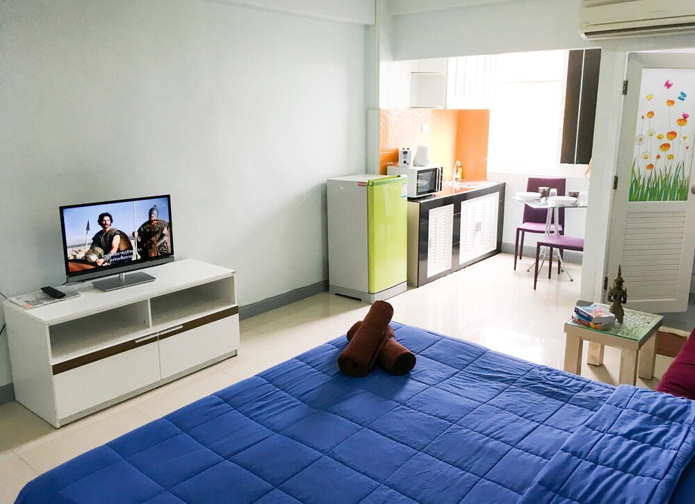 객실 (Studio with City View and Kitchen (2 Adults))