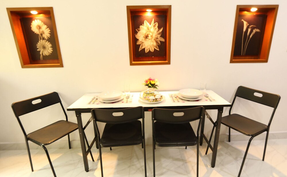 객실 (Three-Bedroom Apartment (17 Adults))