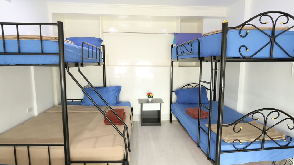 객실 (Three-Bedroom Apartment (17 Adults))