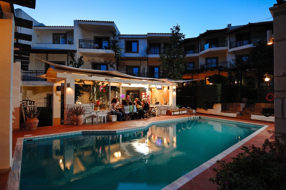 Hotel Bar