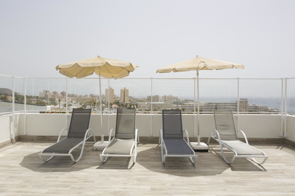 Sundeck