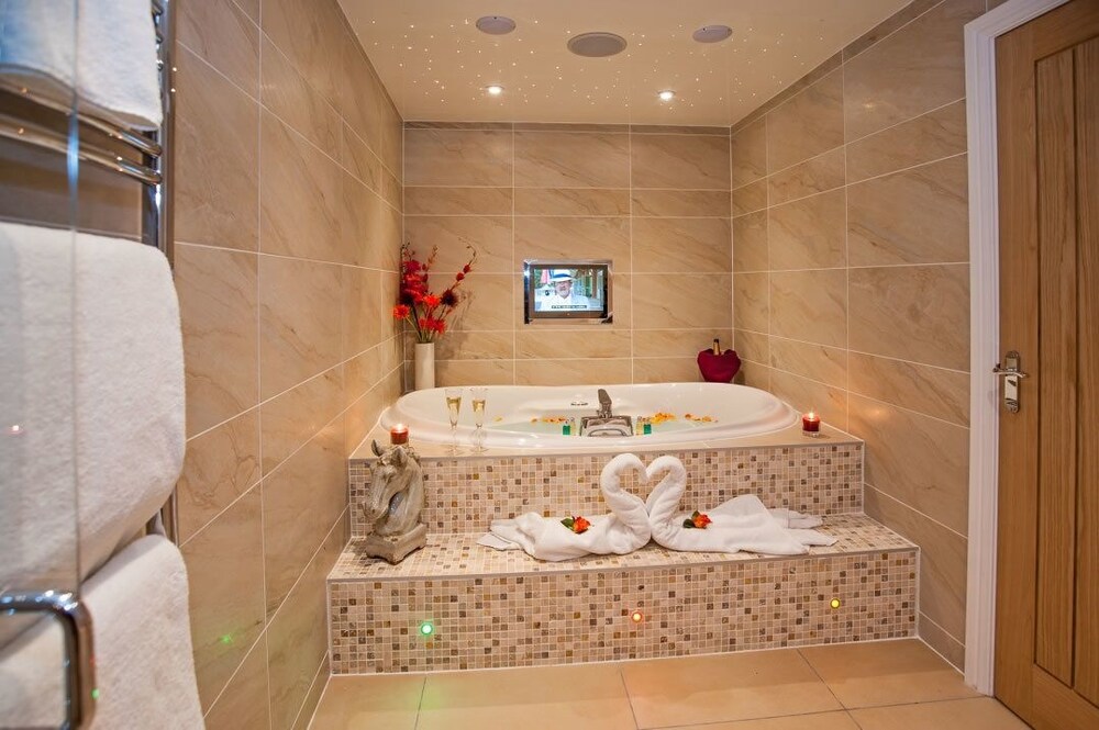 Jetted Tub