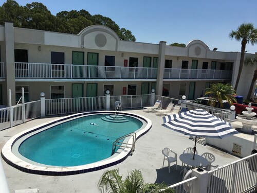 Budget Inn Cocoa I-95