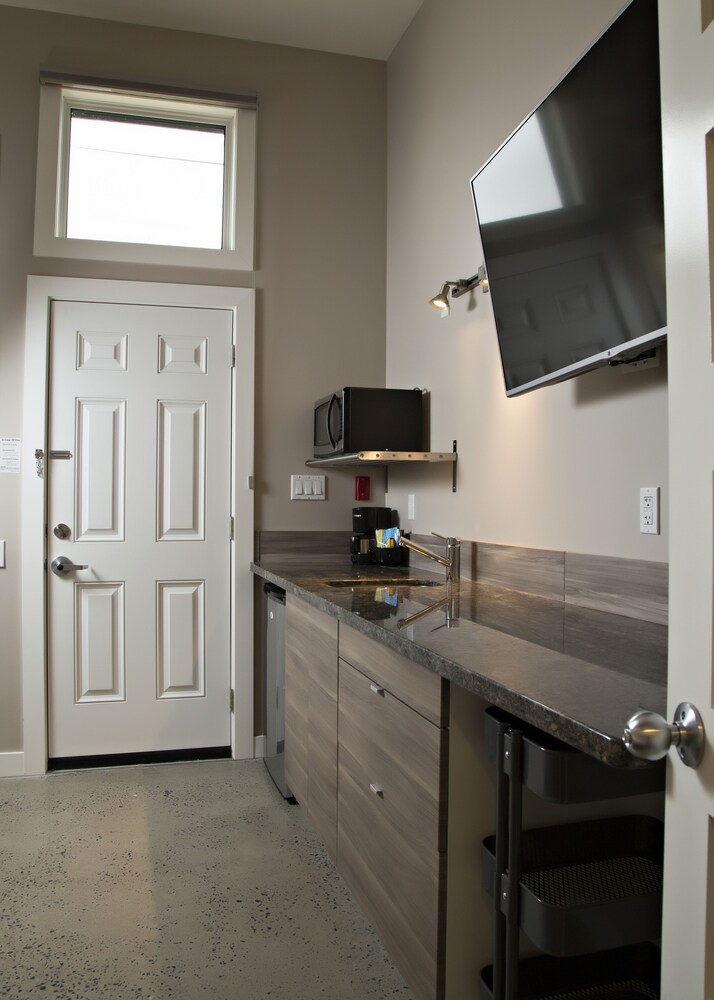 In-Room Kitchenette