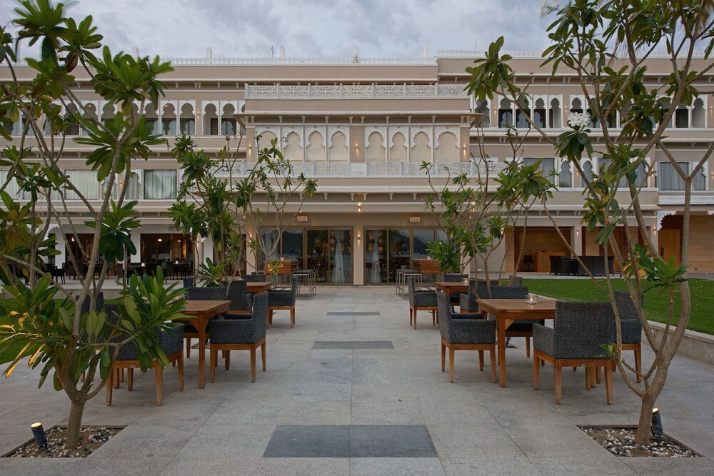 Façade de l'hôtel