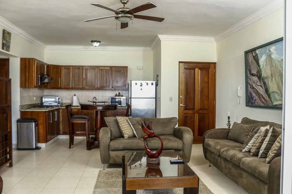Exclusive Room, 1 Bedroom, Beach View, Beachfront - Living Room