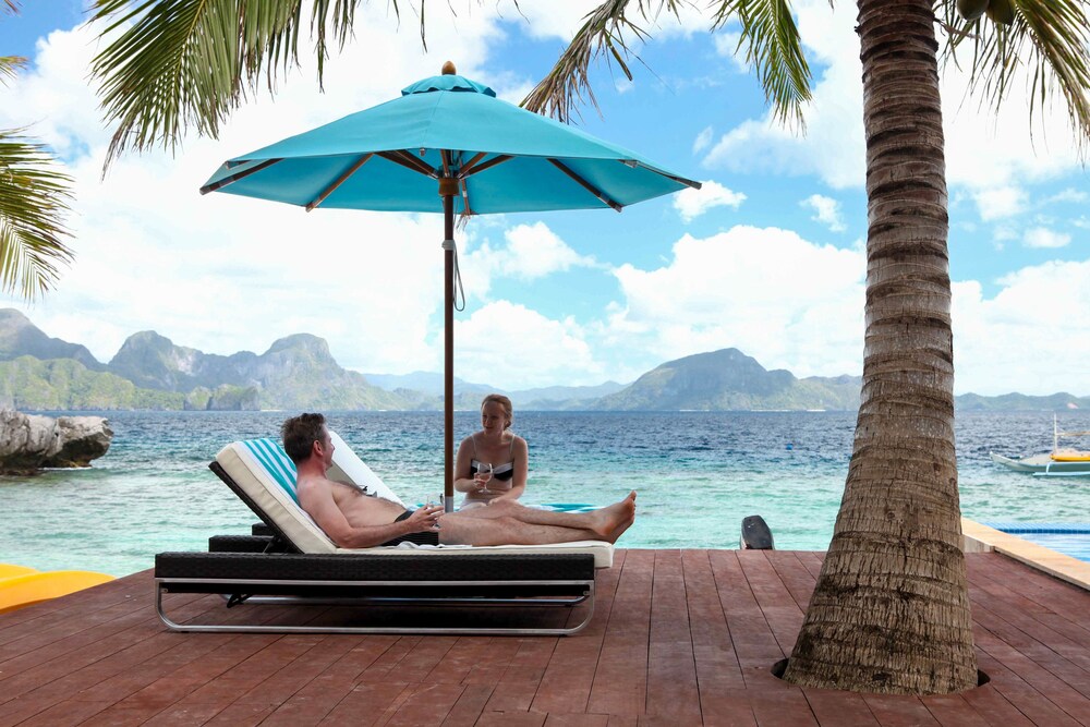 Sundeck