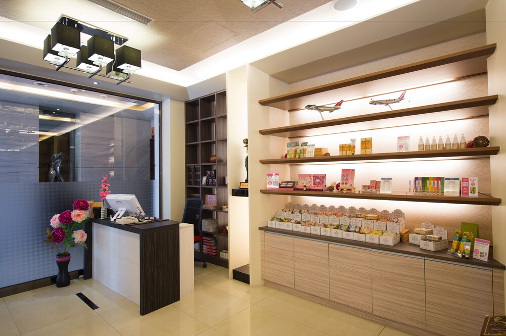 Gift Shop