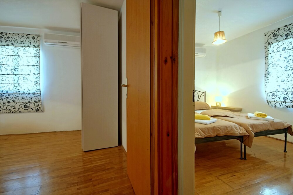 Townhome, 2 Bedrooms, Balcony, City View - Guestroom