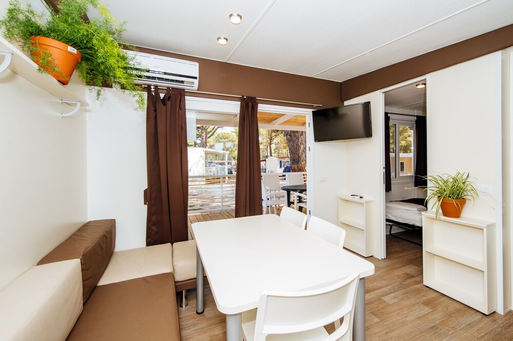 Zimmer (Mobile Premium-Unterkunft, 3 Schlafzimmer, 2 Bäder)