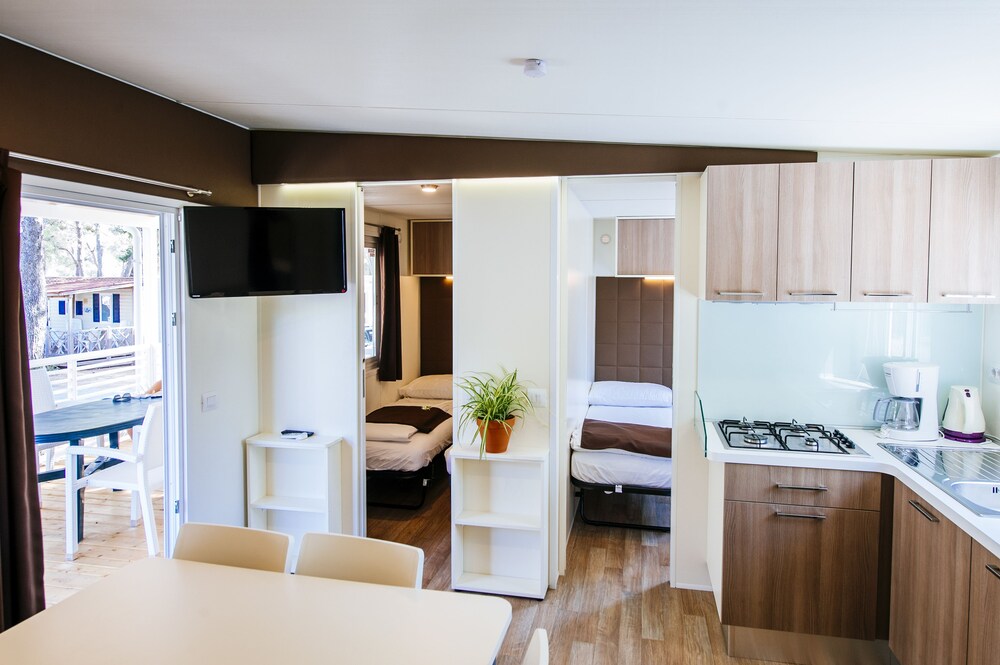 Zimmer (Mobile Premium-Unterkunft, 3 Schlafzimmer, 2 Bäder)