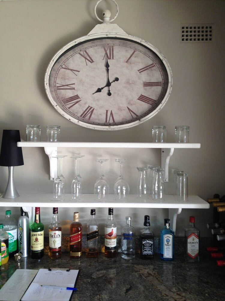 Bar Hotel