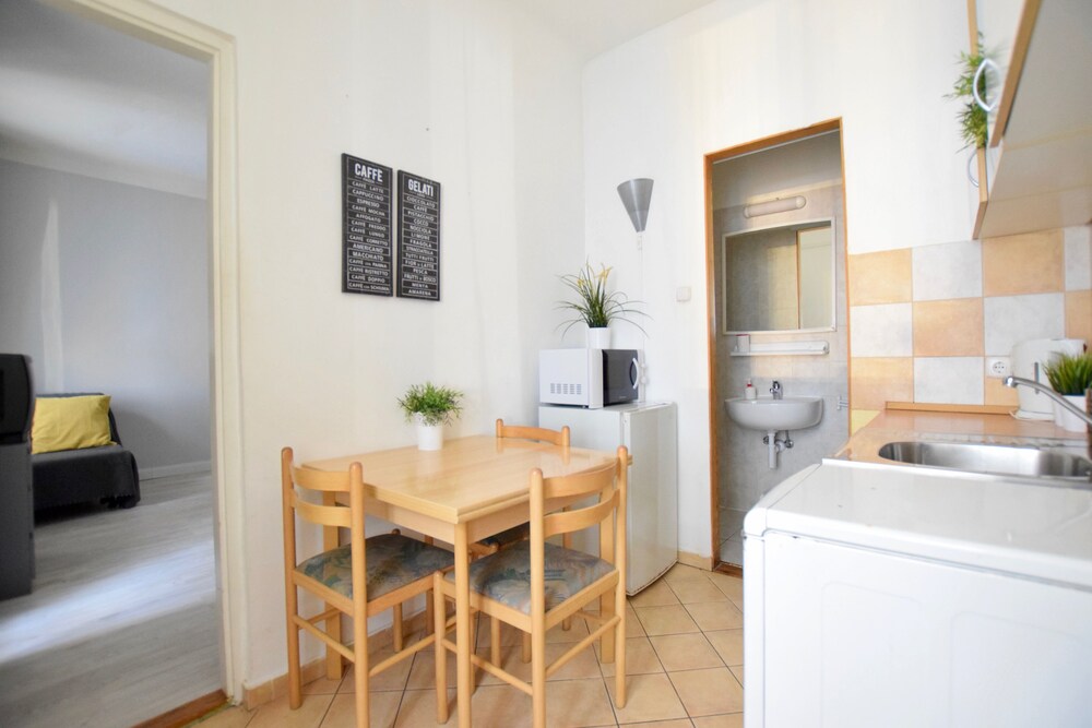 객실 (Apartment 07 (1051 Budapest, Oktober 6. utca 4))