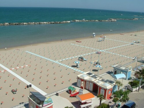Vista spiaggia/mare