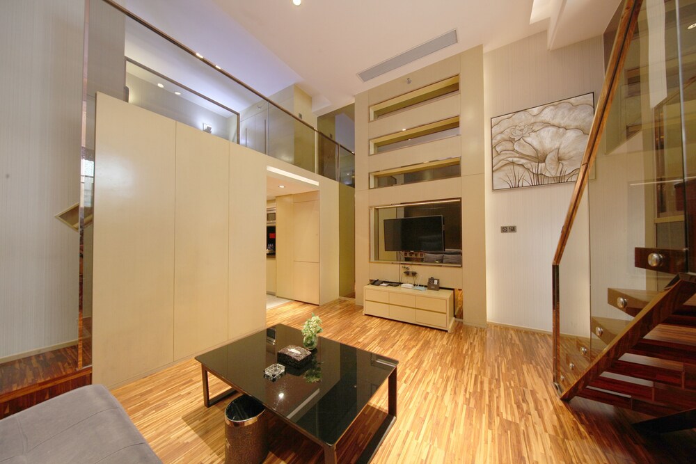 Family Suite - Guestroom