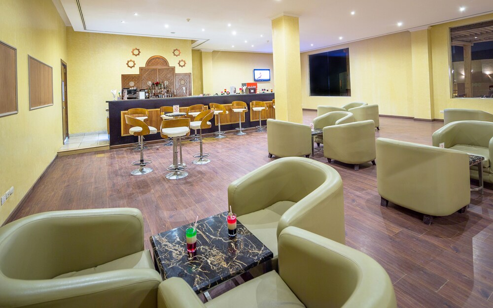 Hotel Lounge