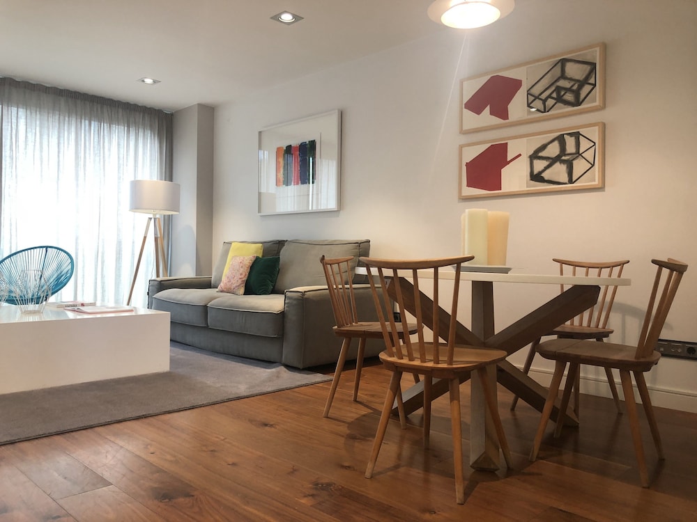 Wohnzimmer (Comfort-Apartment, 1 Schlafzimmer)