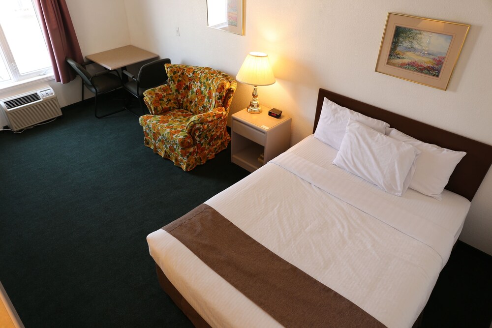 Guestroom View