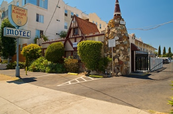 Good Knight Inn Motel