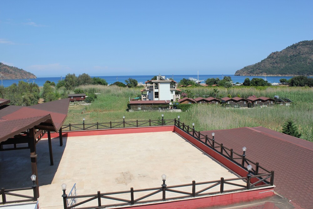 Beach/Ocean View