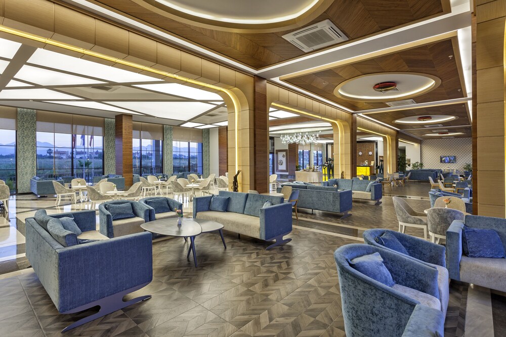 Lobby-Lounge