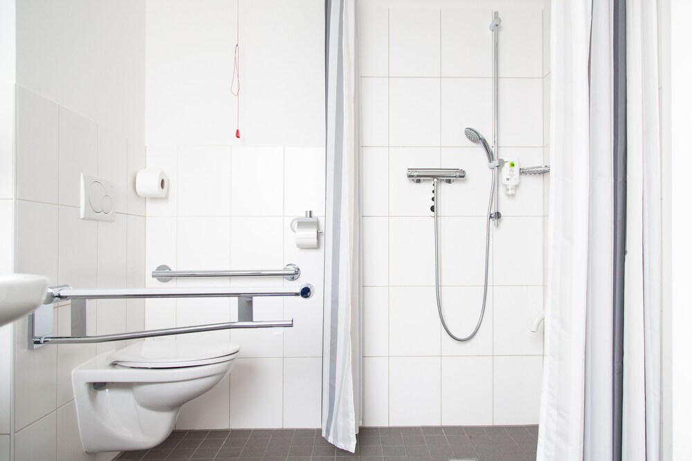 Dusche im Bad