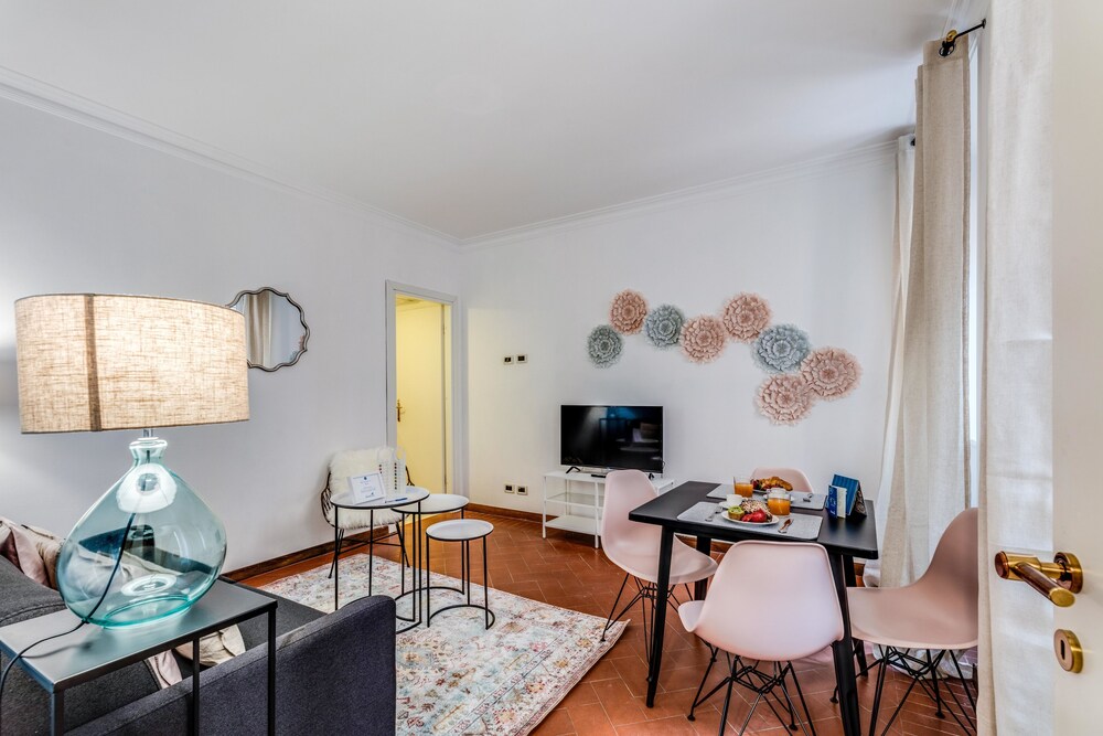 거실 (Apartment,1 Bedrooms (Via dei Greci - Botticelli) 2nd floor)