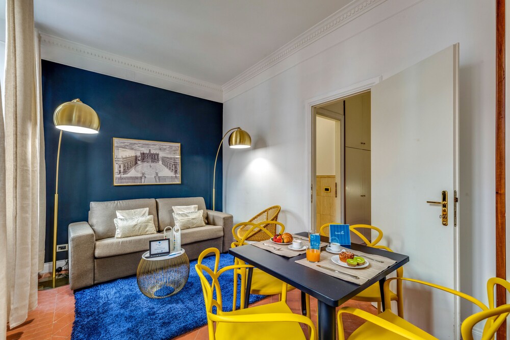 거실 (Apartment,1 Bedrooms (Via dei Greci - Michelangelo))