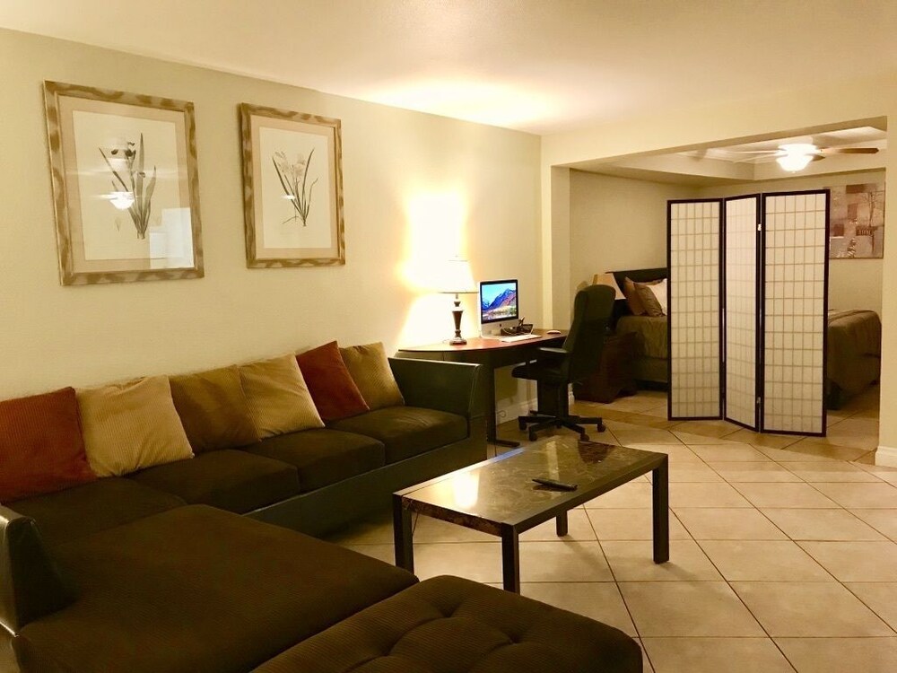 Executive Condo, 1 Bedroom, Balcony, Pool View - Living Area