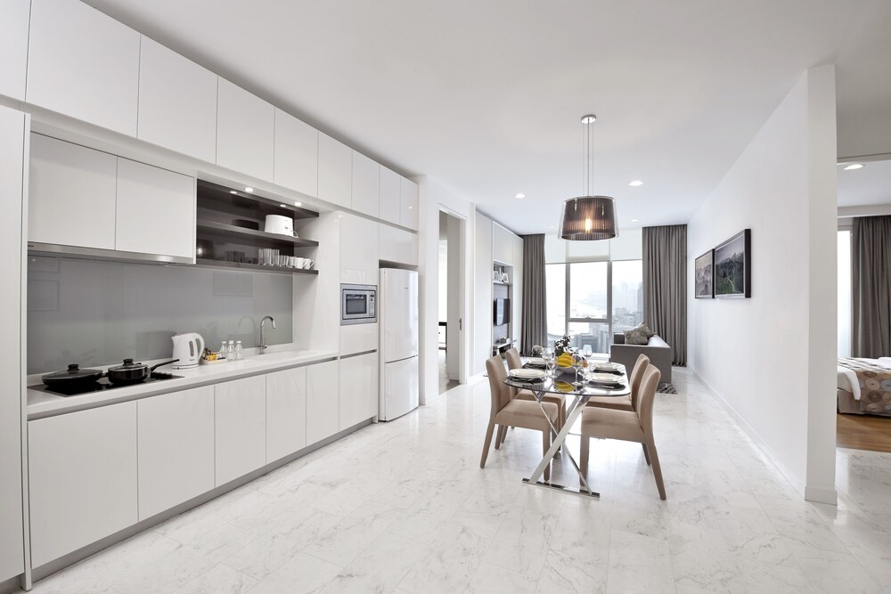Premier Room, 2 Bedrooms - In-Room Kitchenette