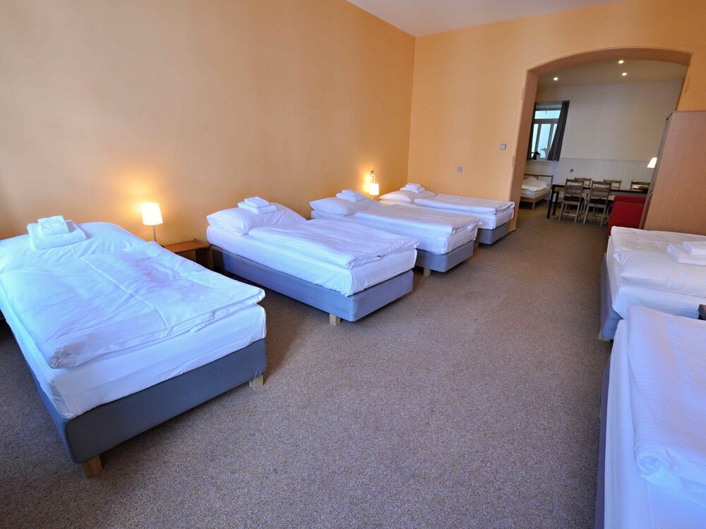 객실 (아파트 (Sleeps 8))