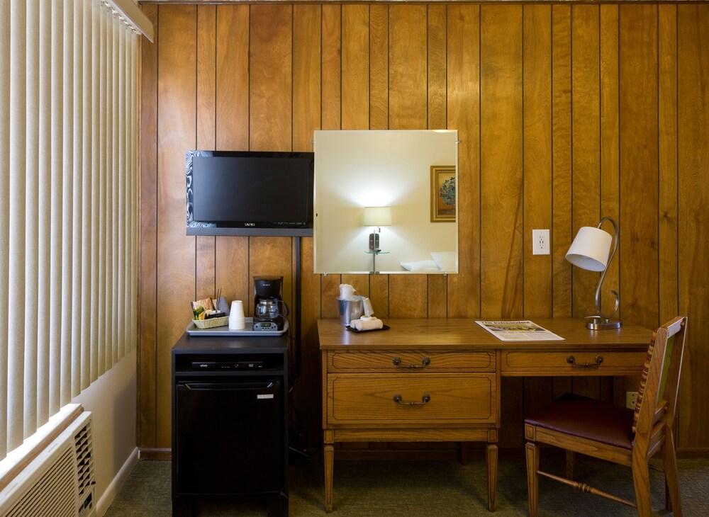 In-Room Business Center