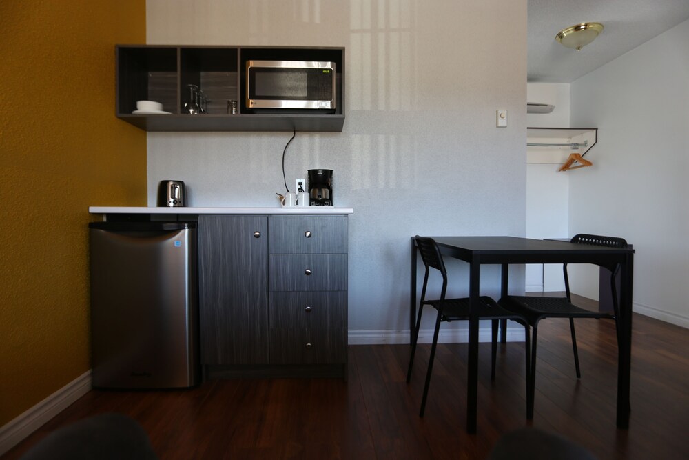 In-Room Kitchenette