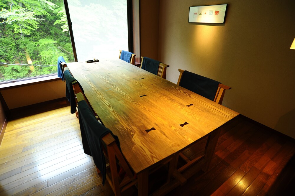 Family Dining
